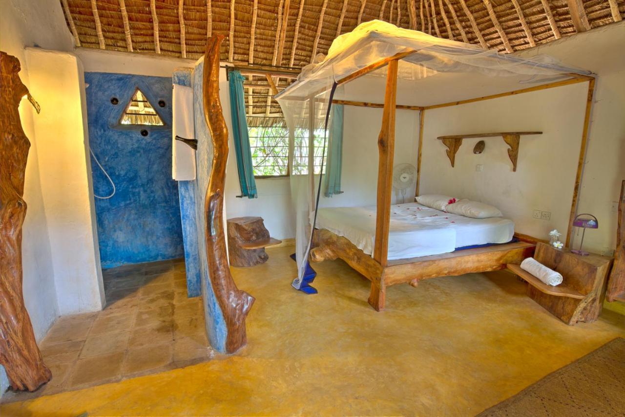 Distant Relatives Ecolodge & Backpackers Kilifi Εξωτερικό φωτογραφία