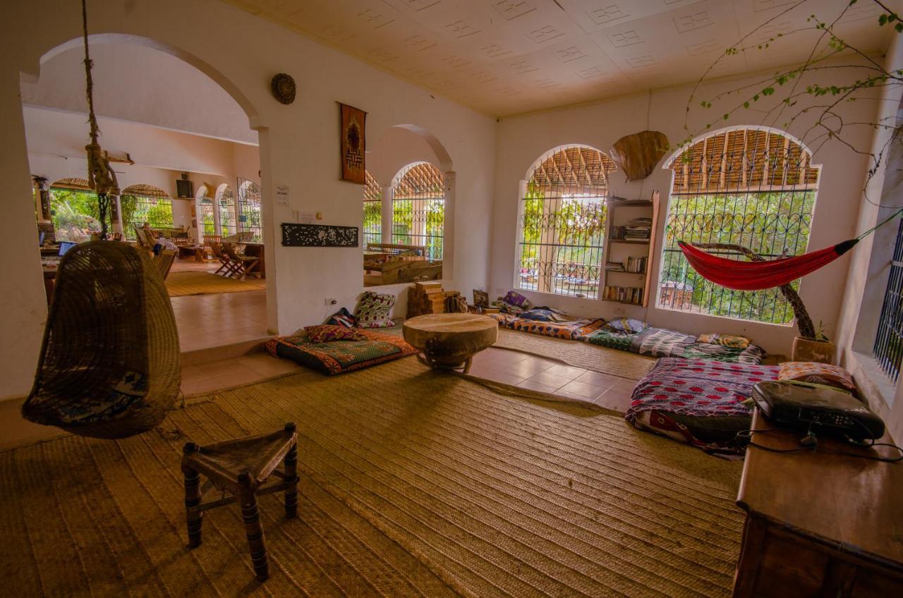 Distant Relatives Ecolodge & Backpackers Kilifi Εξωτερικό φωτογραφία
